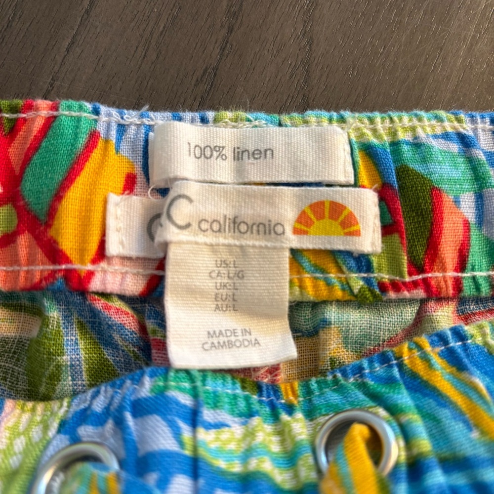 C&C California Linen Tropical Print Women’s Shorts Size L. 100% Linen. - Picture 2 of 5
